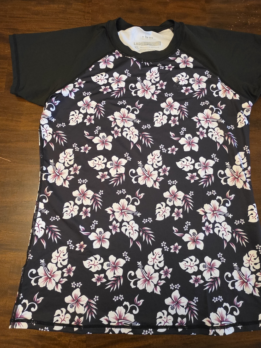 Women’s Black Floral Rash Guard Swim Top - Pink & White Hibiscus